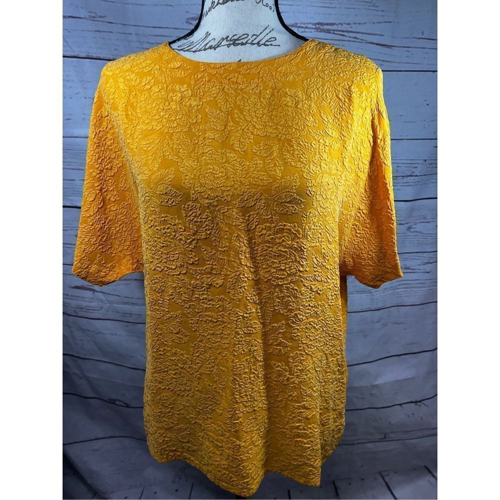 Fiji Sport 100% silk large yellow‎ short sleeve blouse - 2350